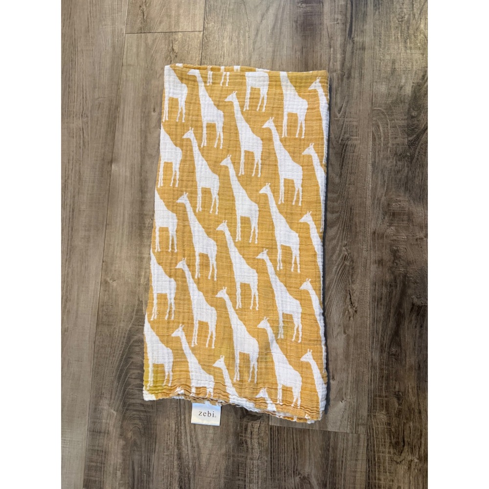Zebi Baby Organic Cotton Muslin Swaddle Blanket Yellow Giraffe Print 44x44